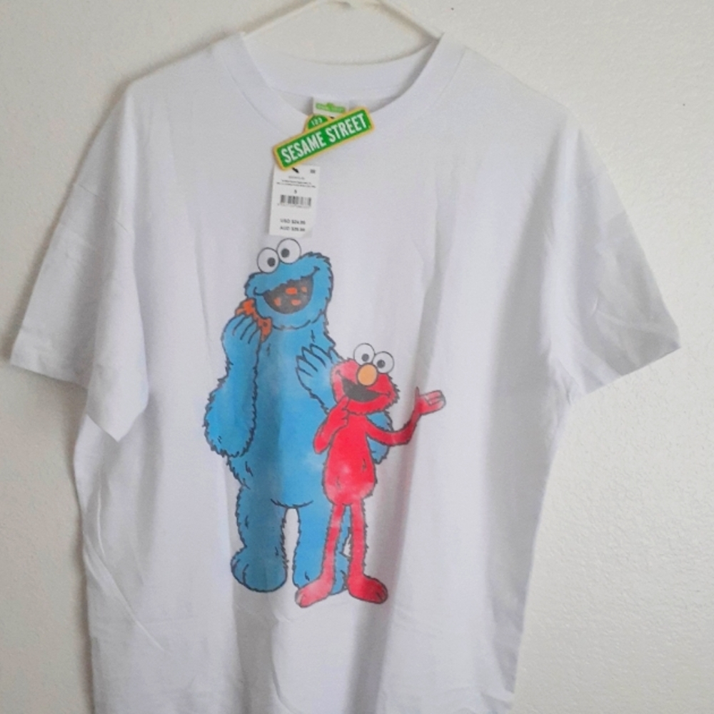 Women's - Man's Sesame Street T-SHIRT
